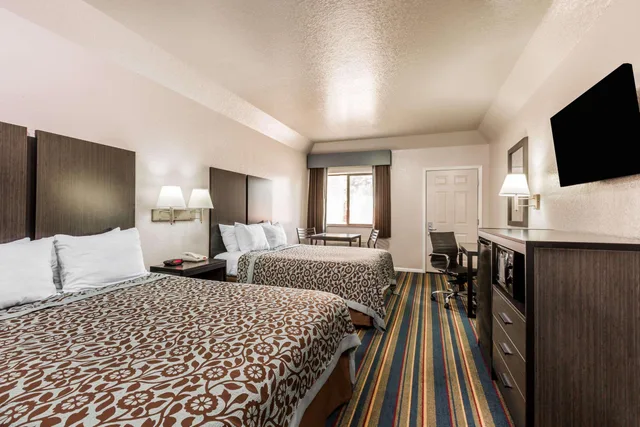 جناح، Days Inn Dickinson Tx 1/3