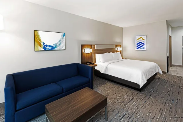 غرفة بريميوم، Holiday Inn Express & Suites SENATOBIA I-55 2/2