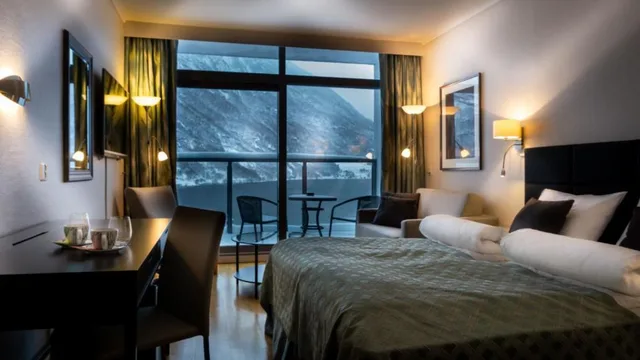 Superior, Twin Beds, Fjord View, Havila Hotel Geiranger 10/10