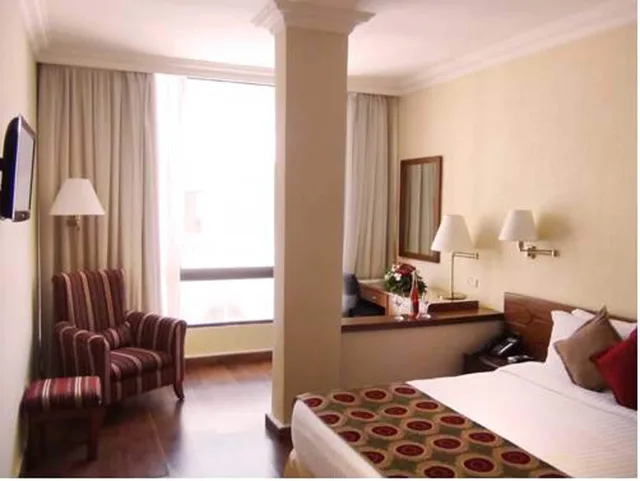جناح عائلي بإطلالة على المدينة بشرفة بغرفتي نوم، Orient Prince Hotel 7/10