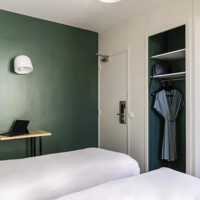 غرفة سوبيريور بثلاثة أسرّة، ibis Styles Asnieres Centre 4/9