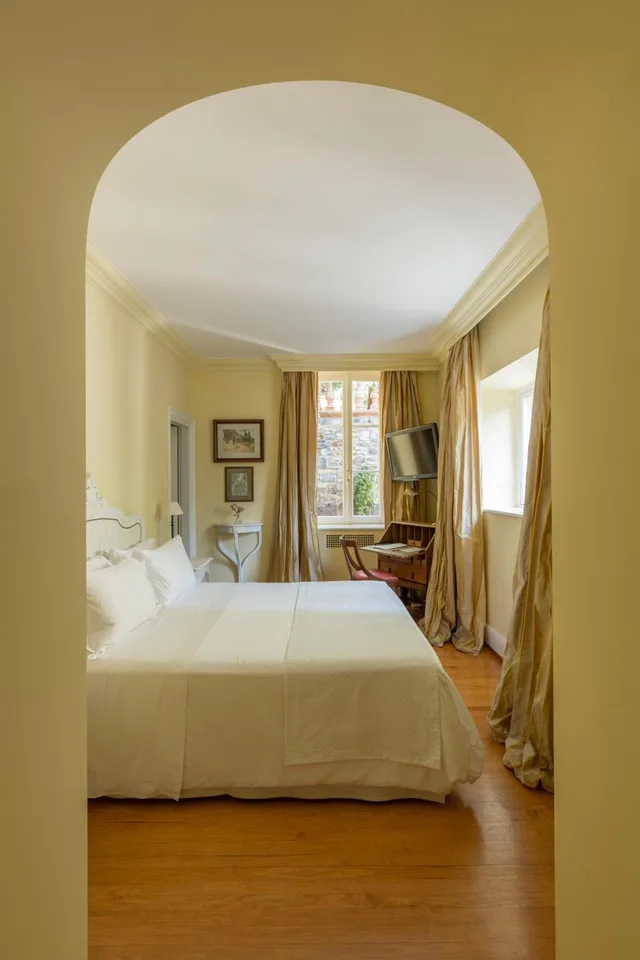 غرفة قياسية بسرير مزدوج، VILLA DELLA PERGOLA 2/3