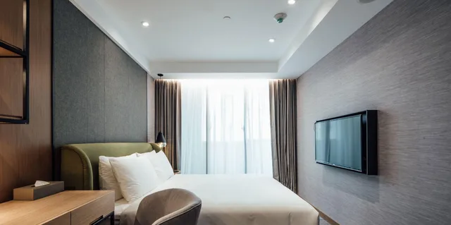 غرفة سوبيريور بسرير كينج لذوي الإعاقة، HARBOUR 10 HOTEL 2/2