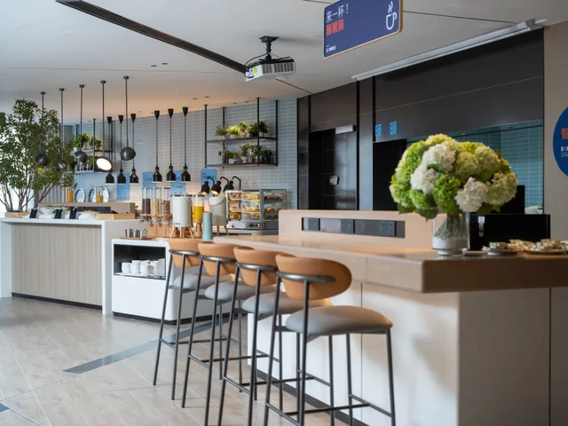Holiday Inn Express Shanghai on The Bund، Pudong 28/38
