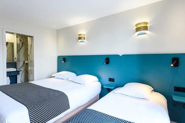 غرفة ثلاثية بسرير مزدوج وسرير فردي، HOTEL D ALSACE 2/9