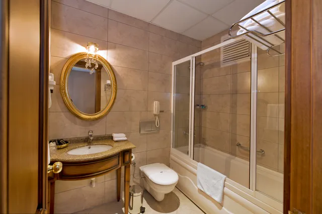 غرفة سوبيريور بسرير مزدوج بإطلالة على البحر، FERMAN HOTEL 5/5