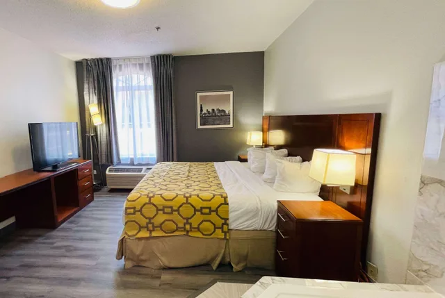 غرفة بسرير كينج، Baymont by Wyndham Chicago/Calumet City 3/7