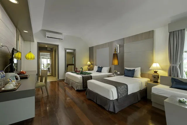 غرفة فاخرة بسريرين منفصلين، Nakara Long Beach Resort 3/5