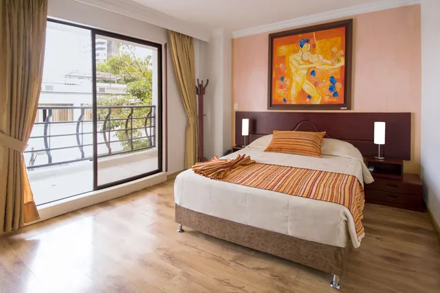 غرفة بسرير مزدوج، Luxor Plaza Hotel Pereira 2/10