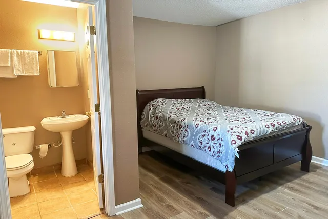غرفة قياسية بسرير مزدوج، Sparta Seven Motel By OYO near Milledgeville 2/4