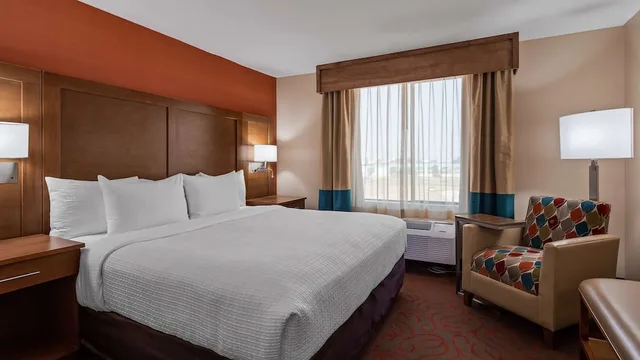 Suite, Multiple Beds, Sofa, Best Western Cannon A.F.B. Clovis 3/3
