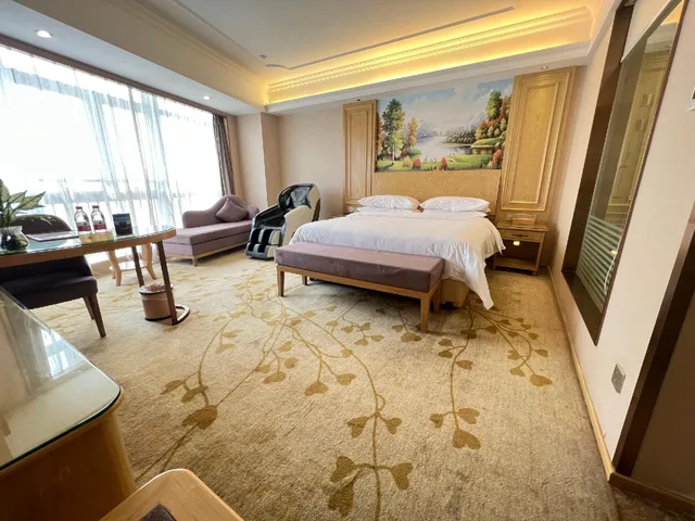 غرفة ديلوكس بسرير كينج بإطلالة، Vienna Hotel (Chongqing Yuanjiagang Metro Station) 1/2