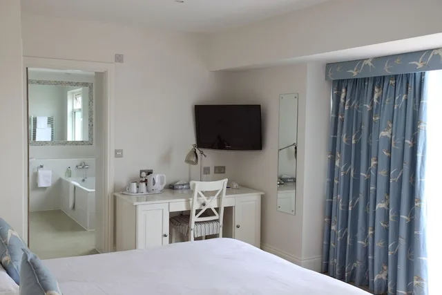 Room, Twin Beds, Ocean View, Ommaroo Hotel 1/2