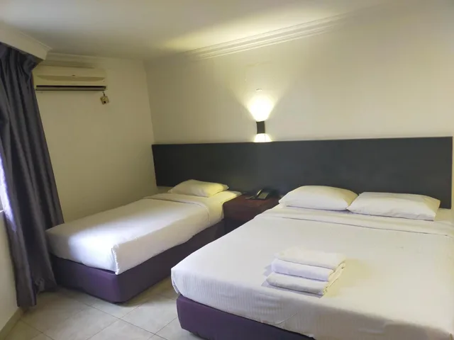 جناح سوبيريور بسرير مزدوج وسرير فردي، OYO 680 Seremban Inn 2/2