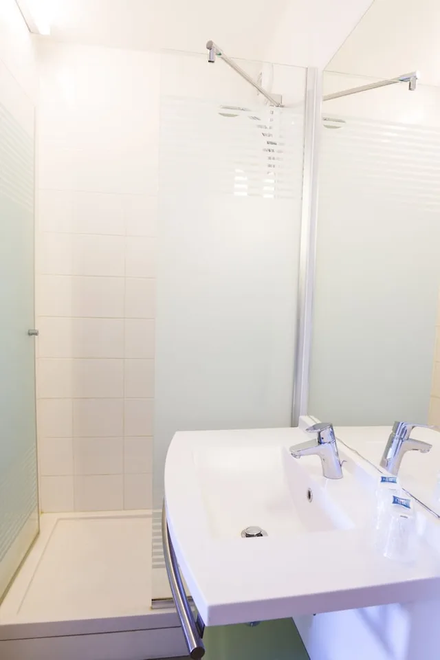 غرفة بسرير مزدوج وسرير فردي، Ibis Budget Valence Sud 7/7