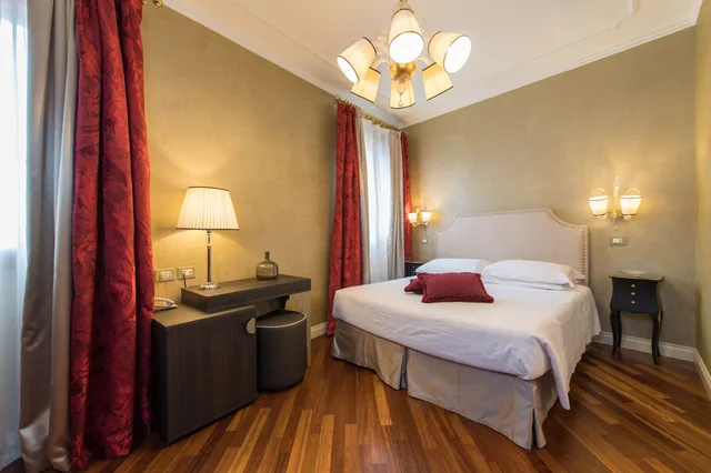 Superior, Double Bed, with Extra Bed, Campiello Hotel 5/10