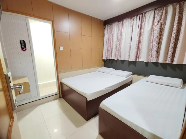 Semi Room, Quadruple, 2 Semi Double Beds, HOO SANG HOTEL 1/2