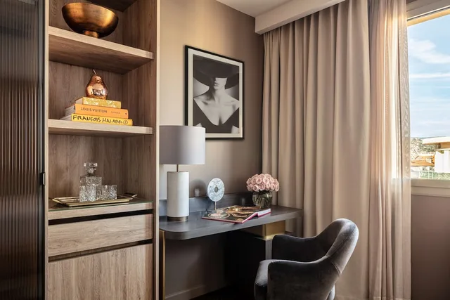 غرفة غراند ديلوكس بسريرين منفصلين، Anantara Plaza Nice Hotel 4/4