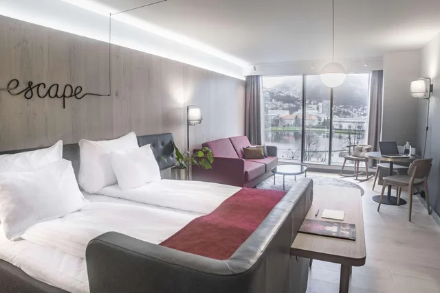 Room, with View, Large, Hotel Norge By Scandic 2/10