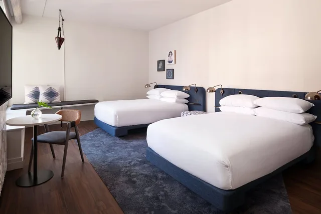 غرفة بسريرين مزدوجين، Alma San Diego Downtown, a Tribute Portfolio Hotel 4/5