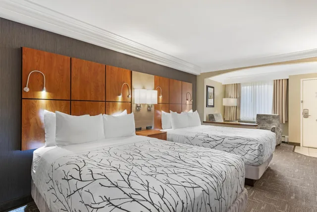 Standard, Multiple Beds، Best Western Plus Silver Saddle Inn 1/3