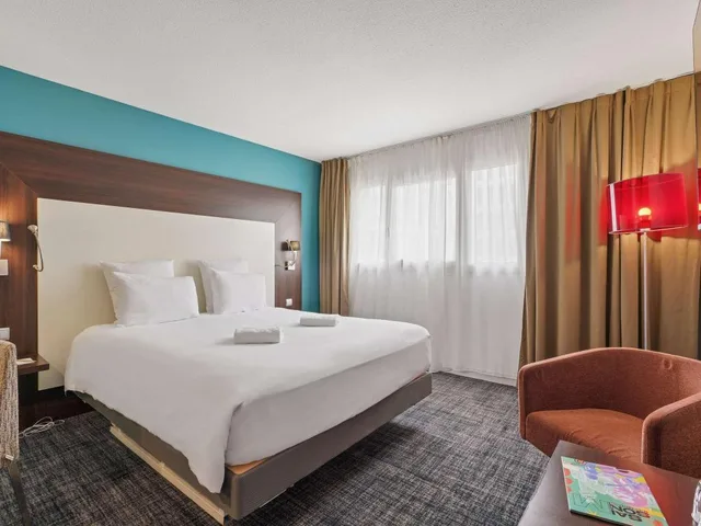 غرفة قياسية بسرير كوين، Mercure Paris Porte D'orleans 3/10