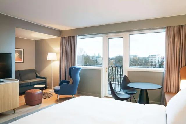 غرفة عائلية بسرير كينج مع أريكة، Radisson Blu Atlantic Stavanger 2/3