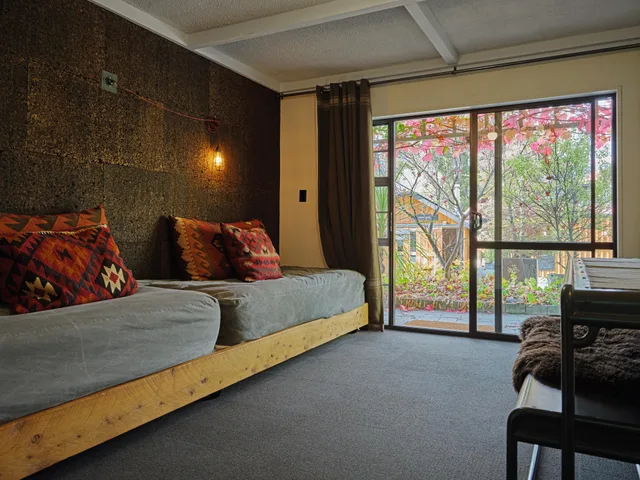 جناح عائلي، Sherwood Queenstown 1/8