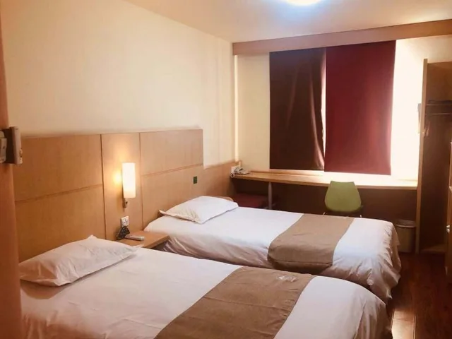 Twin Room, GREENTREE INN TIANJI DAGANG DISTRICT SHIHUA ROAD HOTEL 1/1