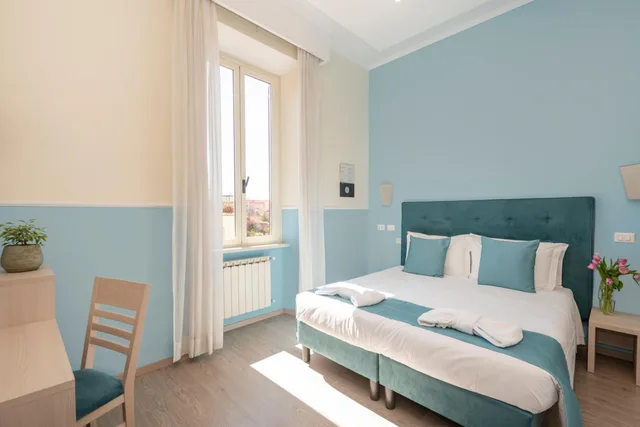 غرفة كلاسيكية بسرير كينج، Hotel Parker Roma 1/10