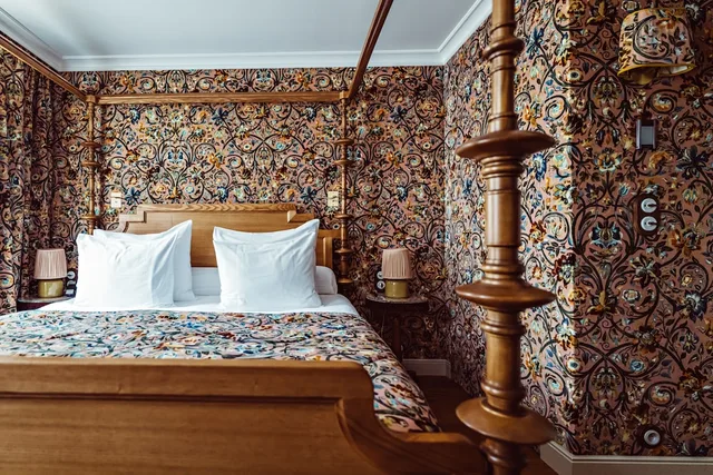Parisian, Queen Bed، Hôtel Eldorado 3/4