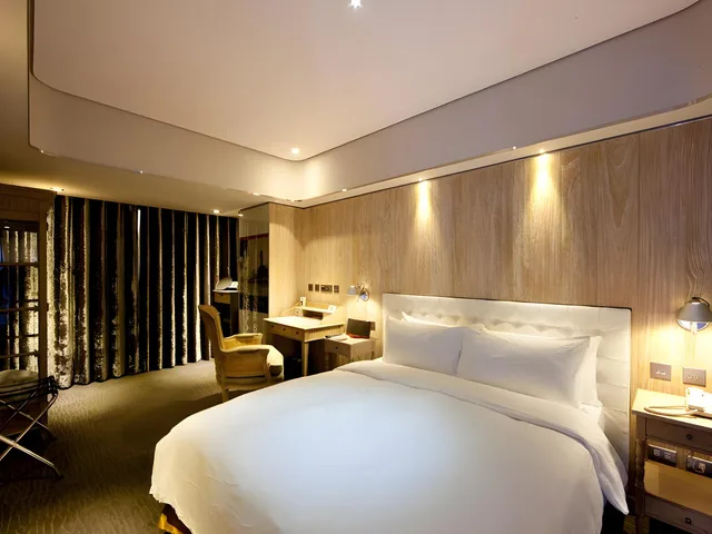 Elegant, 2 Beds، Inhouse Hotel Heritage 1/1