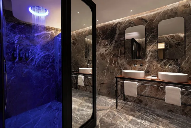 1 Bedroom, Junior Suite, Sheraton Lake Como Hotel 4/4