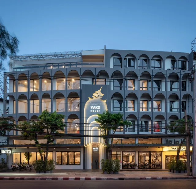 غرفة تُحدَّد عند الوصول، Yaks Hostel 2/2