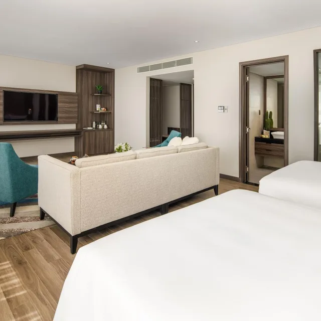 غرفة تنفيذية عائلية بإطلالة جزئية على البحر، Minh Toan Safi Ocean Hotel 4/8