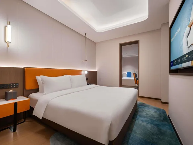 جناح ديلوكس بسرير مزدوج وسرير فردي، Novotel Hangzhou Xintiandi 1/8