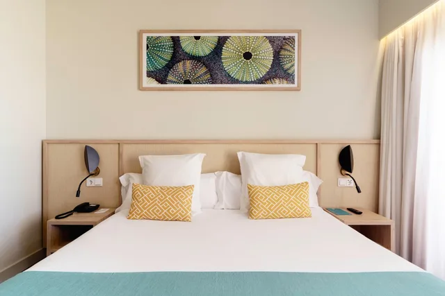 My Favorite Club, Double Bed, Sea Front, Balcony، AluaSoul Palma Hotel - Adults only 3/7
