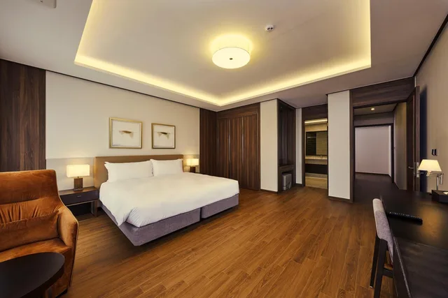 جناح ملكي، Camphortree Hotel And Resort 2/10