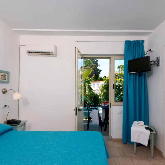 غرفة بسرير مزدوج أو سريرين منفصلين في الملحق، Hotel San Francesco 5/8