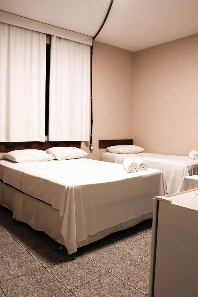 غرفة قياسية ثلاثية بسرير مزدوج وسرير فردي، Hotel Meireles 1/4