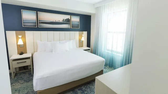 فيلا سيغنتشر بسريرين كينج وسريرين كوين بـ4 غرف نوم مع أريكة، Holiday Inn Club Vacations Myrtle Beach Oceanfront 7/10