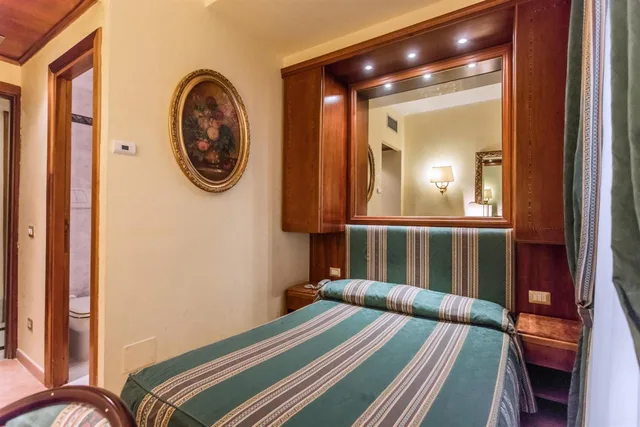 Economy, Double or Twin Bed, Raeli Hotel Luce 3/10