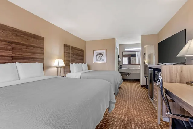 غرفة قياسية بسريرين كوين للمدخنين، Quality Inn Paris 3/10