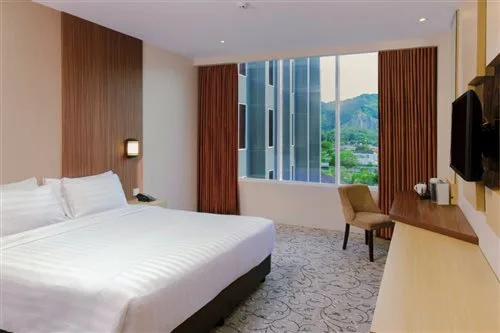 غرفة ديلوكس بسريرين منفصلين، Aston Gorontalo Hotel & Convention Center 1/2