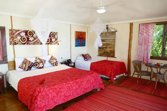 Lagoon, Water, King and Twin Beds, Lagoon and Ocean View, Le Vasa Resort 1/5