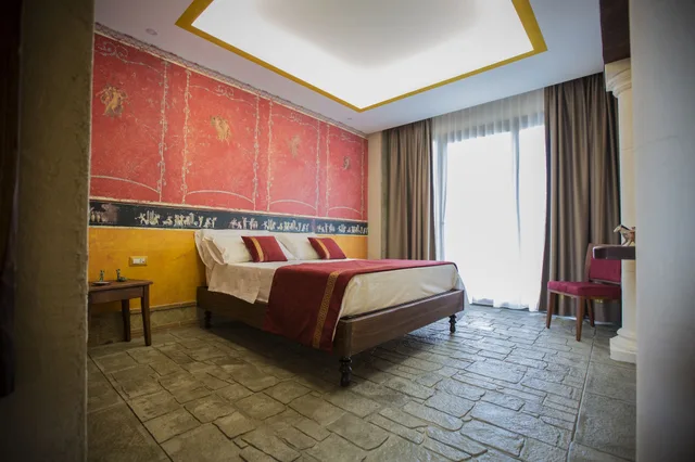 جناح بسرير كوين، Hotel del Sole Pompei 2/8