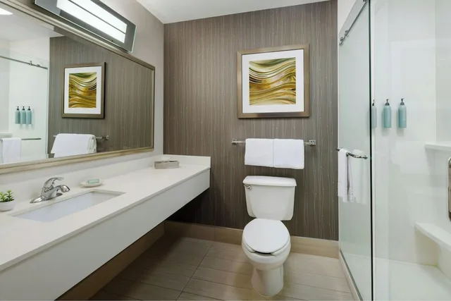 غرفة بسرير كينج، Courtyard Palmdale 6/7