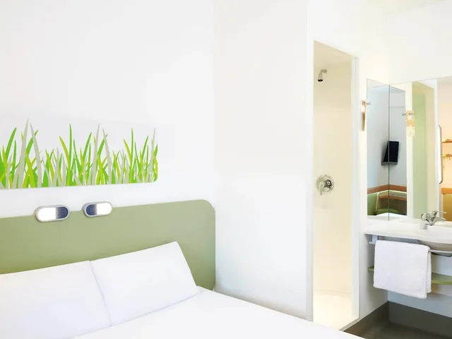 Nest, Double Bed، Ibis Budget Newport 9/10