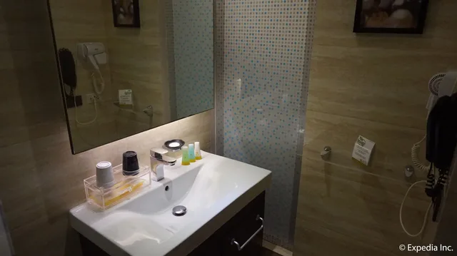 Junior Suite, Adult Only، Ace Hotel And Suites 6/8