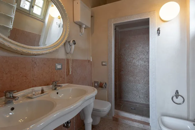 غرفة سوبيريور مفردة بسرير مزدوج، Hotel Palazzo Novello 3/3